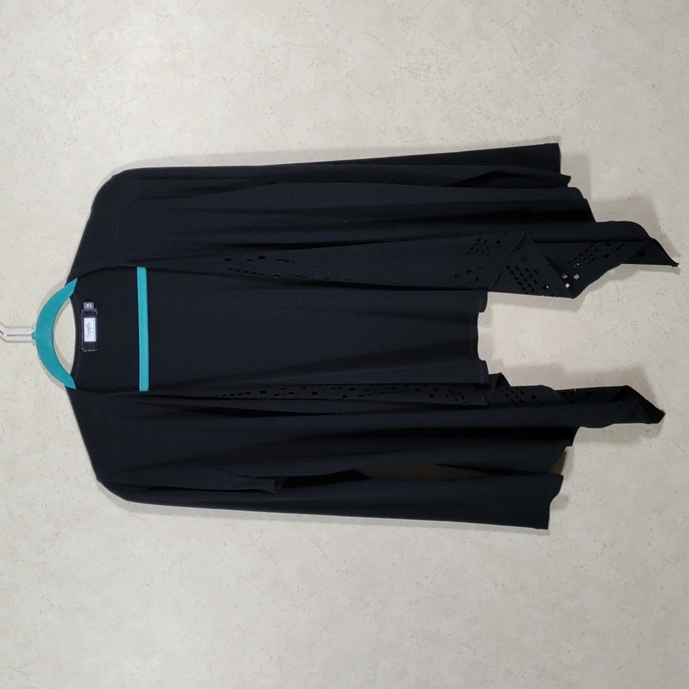 G131 Sympli black knit open front jacket w/laser cut detail 14